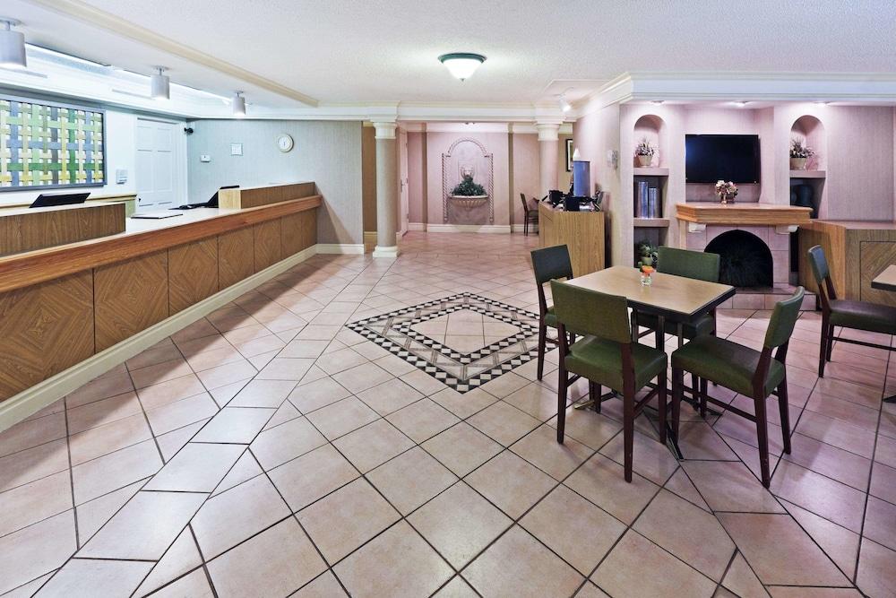 La Quinta Inn By Wyndham San Antonio Market Square מראה חיצוני תמונה