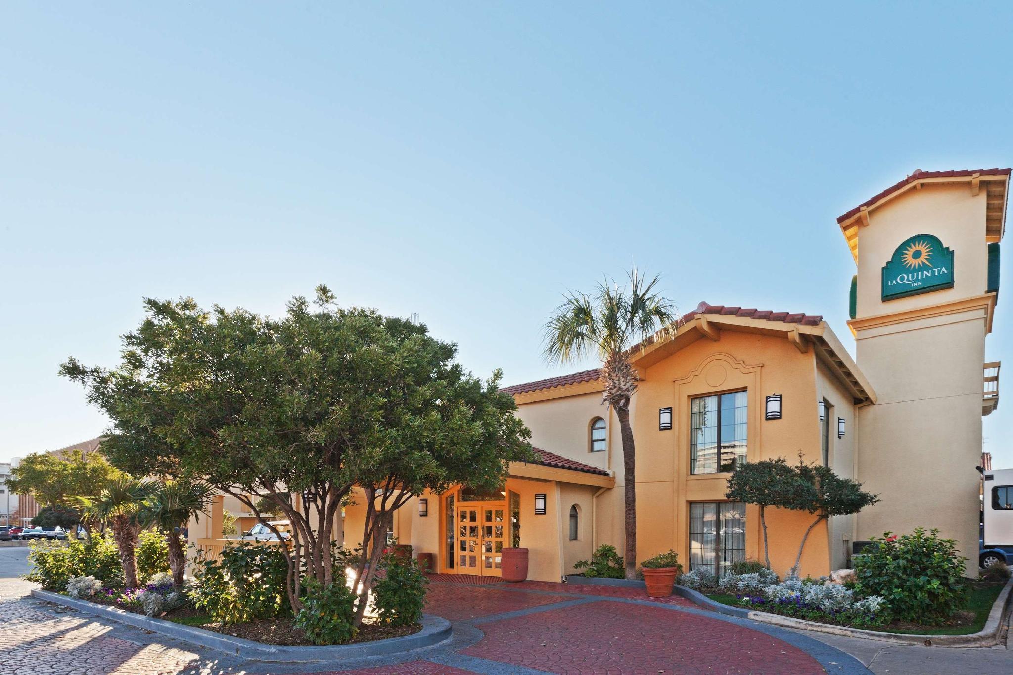 La Quinta Inn By Wyndham San Antonio Market Square מראה חיצוני תמונה